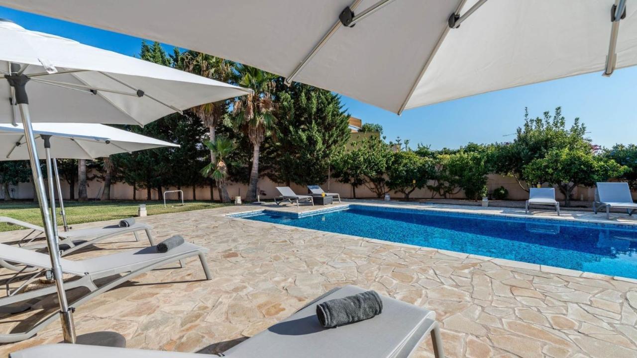 Villa Etruria Close To Playa D'En Bossa Sant Josep de sa Talaia Exterior foto